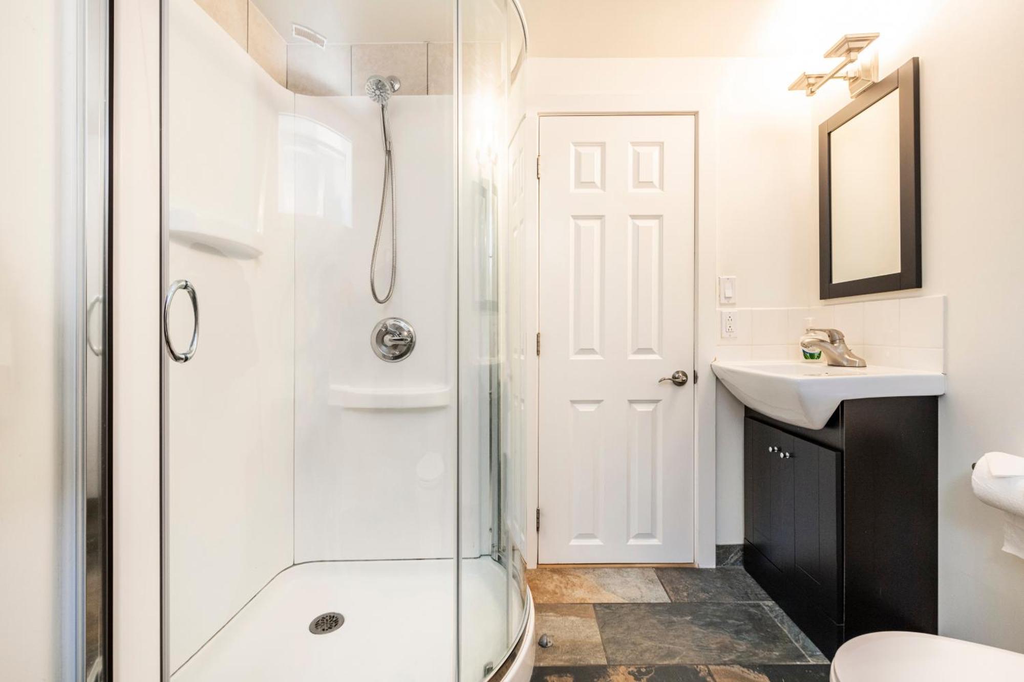 Cougar Street Mountain Rental Banff Luaran gambar